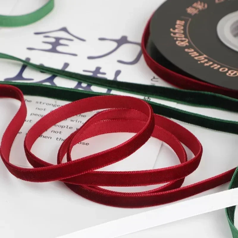 شريط مخملي بعرض 6 مم، 5 ياردات - مراجعة Velvet Ribbon Roll وسعره